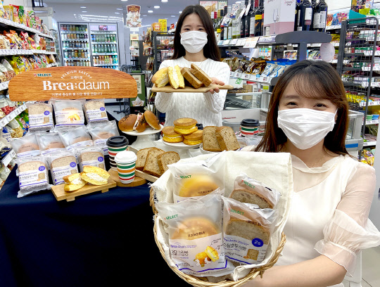 편의점업계가 프리미엄 양산빵 시장을 강화하고 있다. <세븐일레븐 제공>